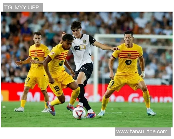 瓦伦西亚引进新锋线，目标冲击西甲前四，豪门争抢夏季转会佳人